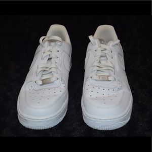 Nike Women’s Air Force 1s ‘07 Shoes/Sneakers White/Size 8.5
